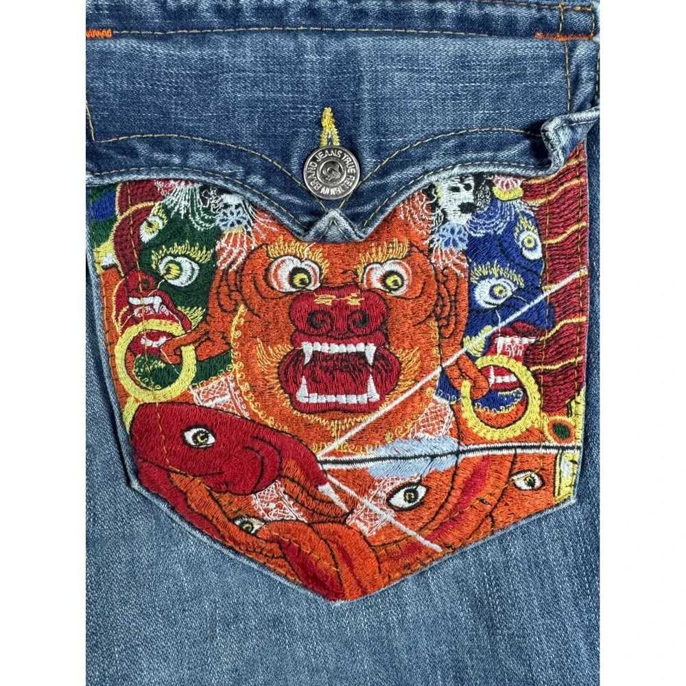 True Religion Billy Jeans Men 36 Blue Distressed Embroidered Mask USA Streetwear